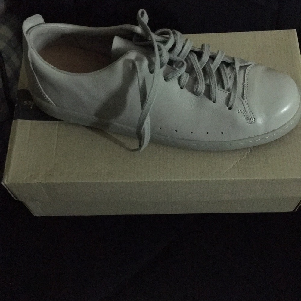 Men’s Shoes